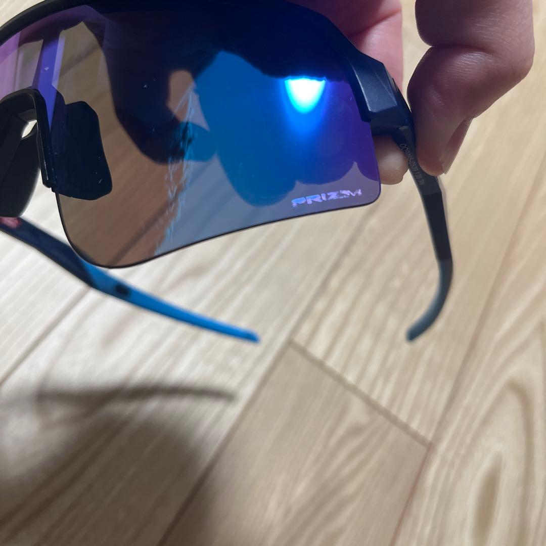 OAKLEY SUTRO LITE SWEEP プリズムレンズ サングラス