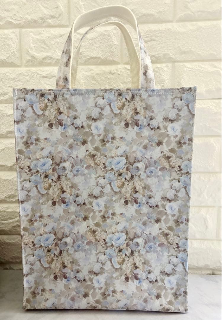 うさぎーぬ様　ハンドメイド　リバティ　バッグ　オーダーページ