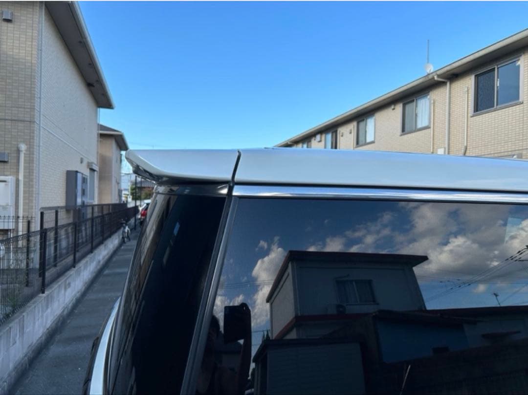 え品　日産エルグランドE52 純正OPリアスポイラー