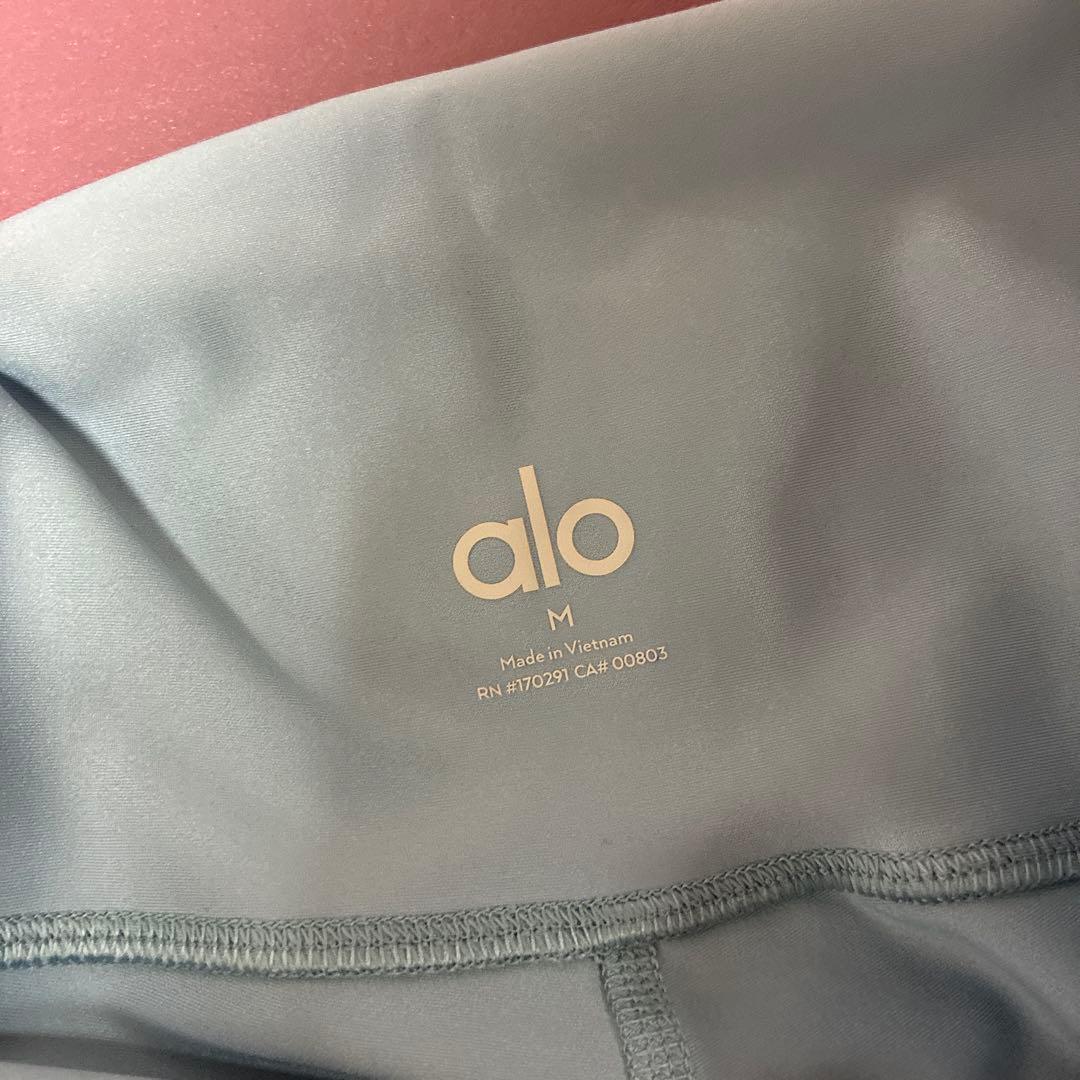 alo yoga✨アロヨガ　エアリフトレギンスM