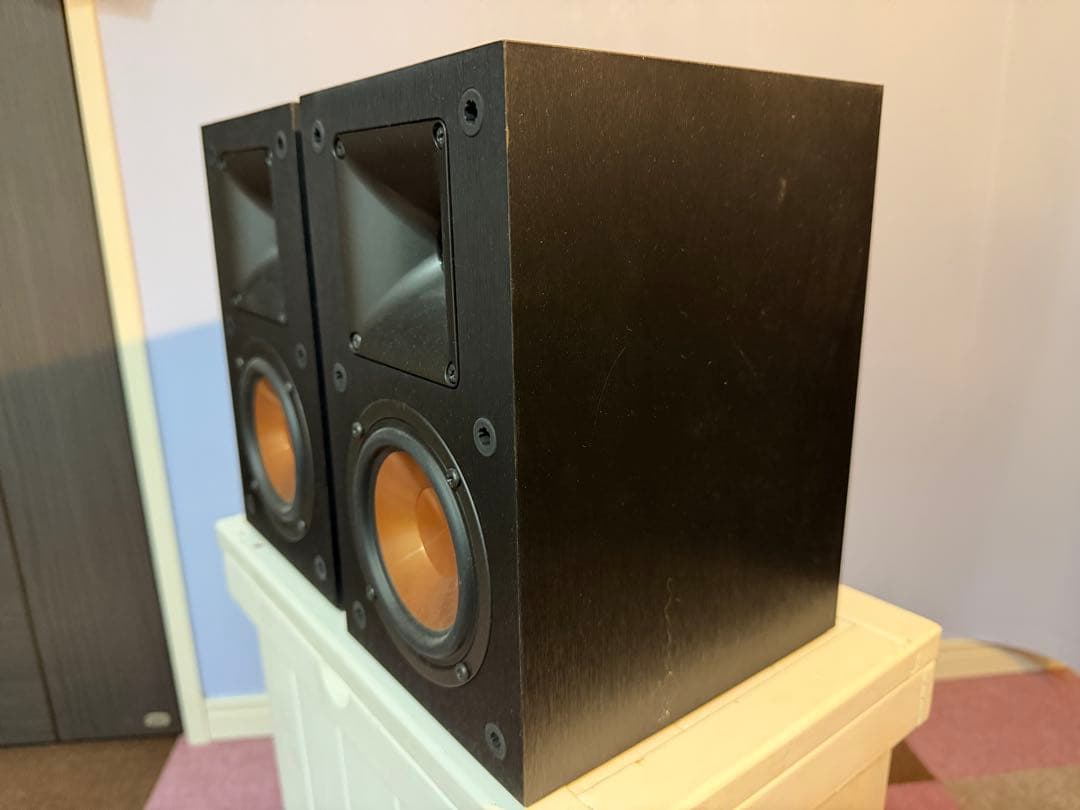 動作品　Klipsch R-14M モニタースピーカー