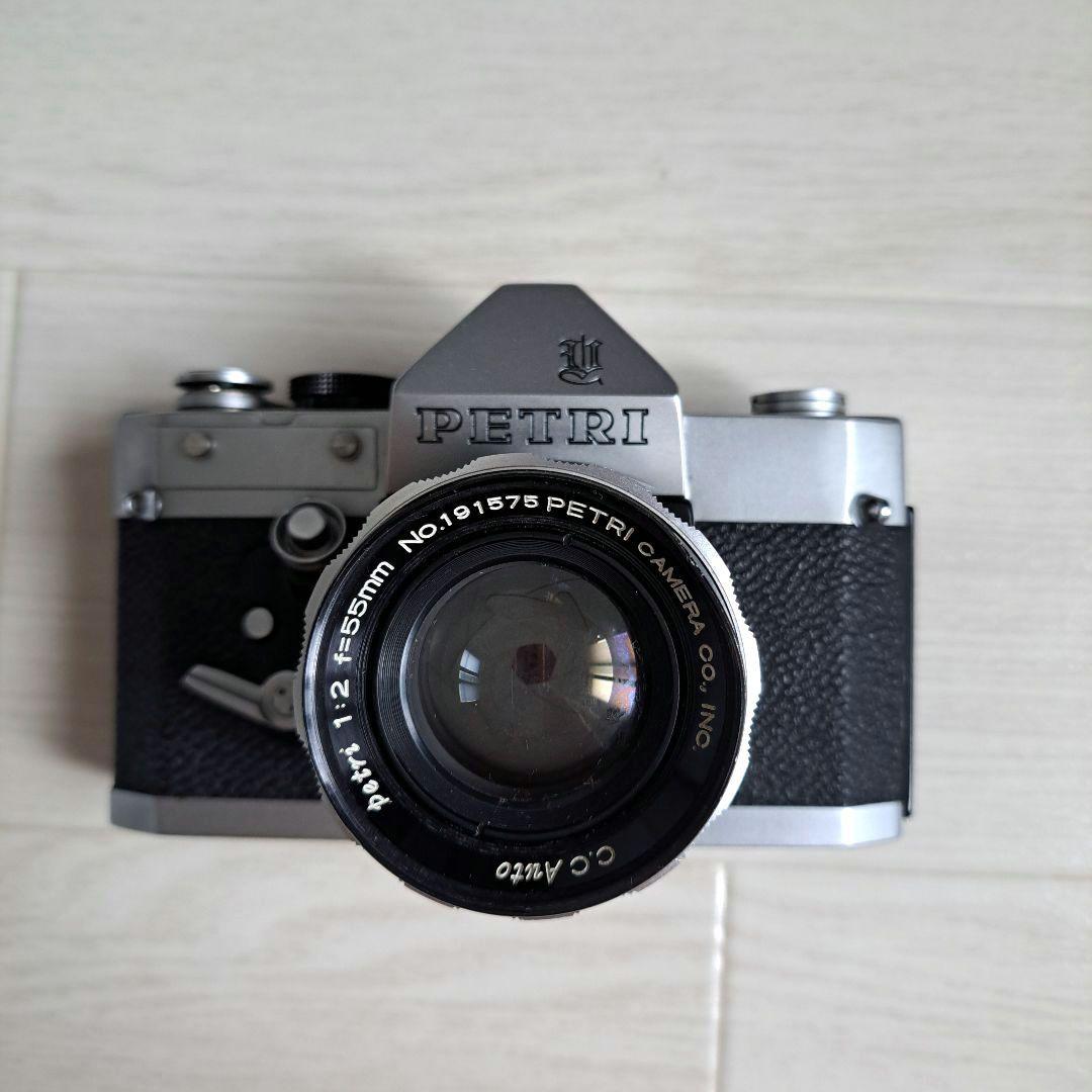 ペトリ　PETRI 　35mmフィルム一眼レフ　カメラ　ケース付き　ジャンク品