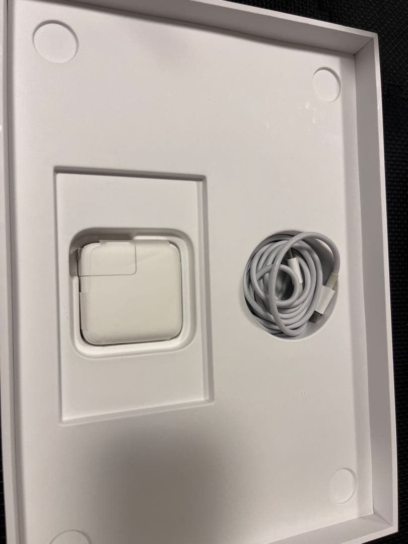 【バッテリー状態良好】Apple MacBook Air 13インチ ゴールド