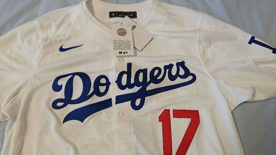 【オフィシャル公式】大谷翔平17 ドジャースユニフォーム (サイズL)新品未使用