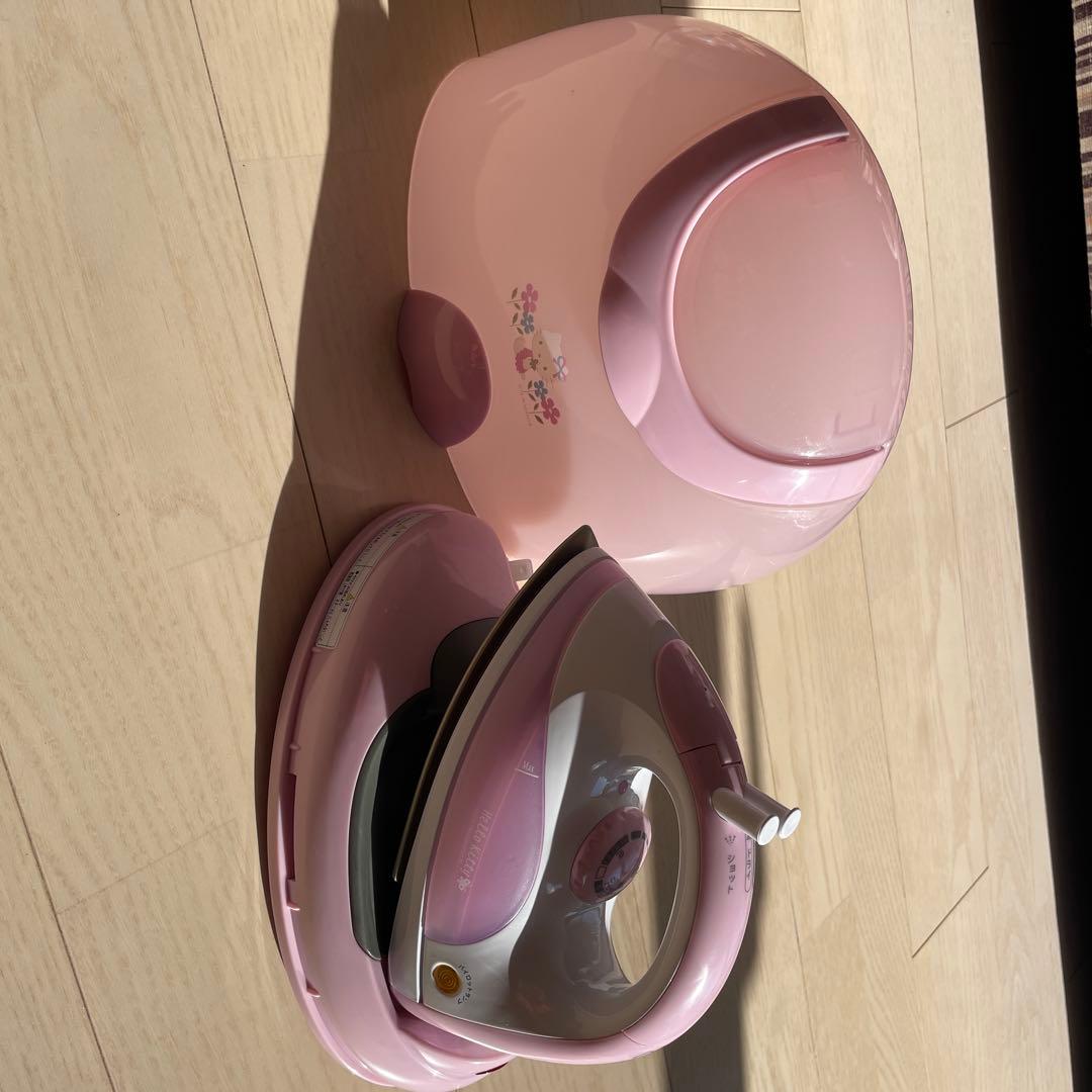 ハローキティ　USJくじ　非売品　アイロン　時計　記念プレート　家電　まとめ売り