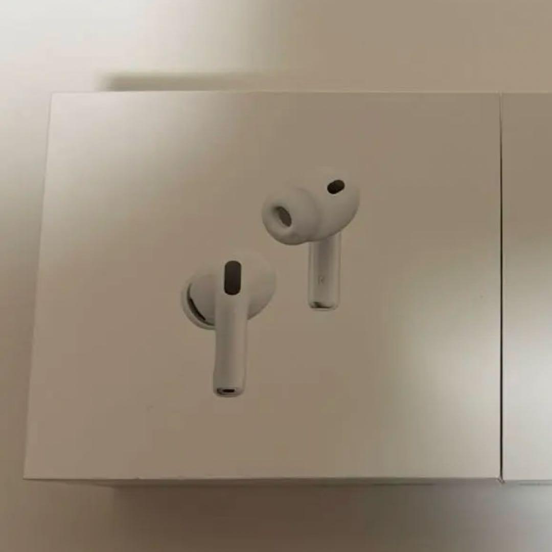 ま*み様 AirPodspro 3