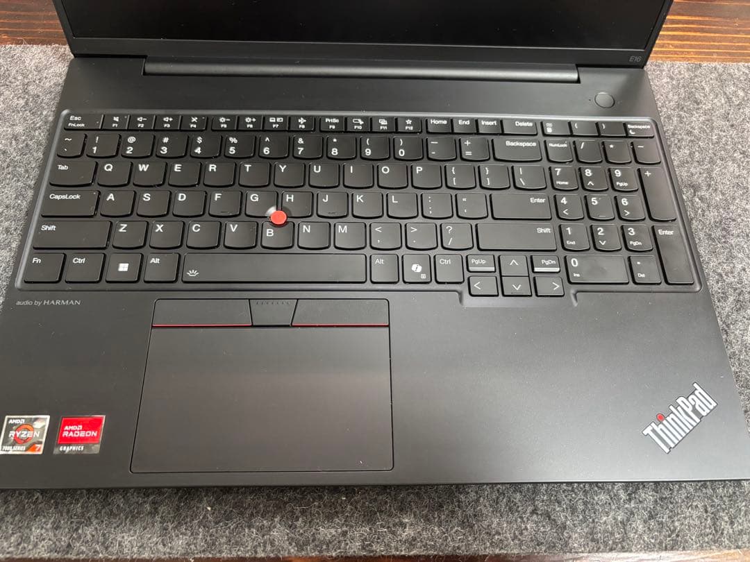 Thinkpad E16 Gen2 メモリ32GB 1TB SSD US配列