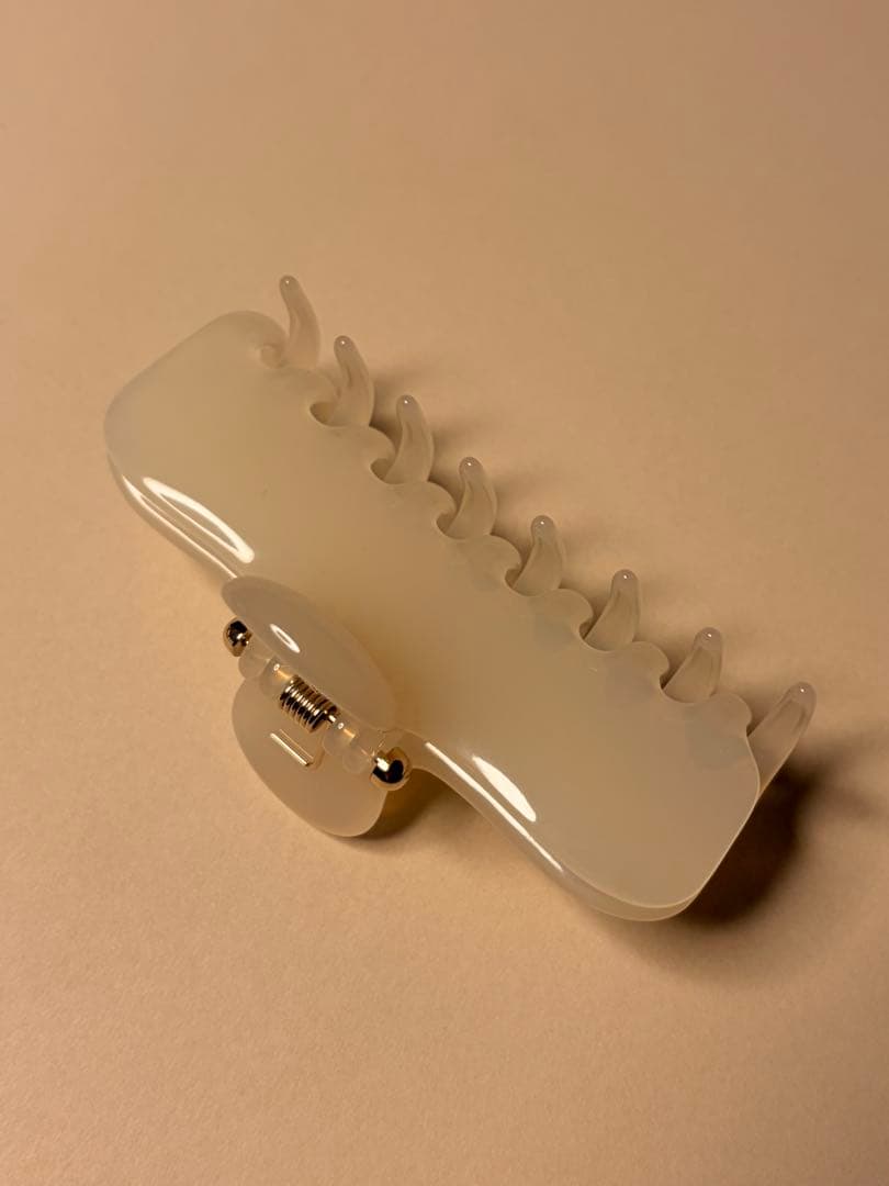 UNDO Hairware ヘアクリップNo.4 アラバスター