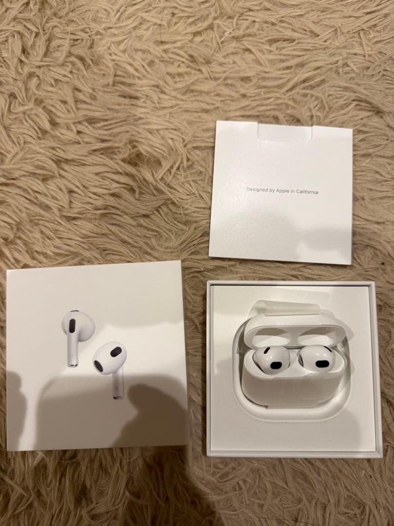 [Angelika Amando ]Apple AirPods 第三世代