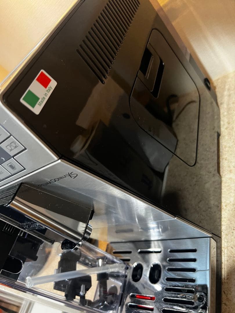 デロンギ エスプレッソマシーン プリマドンナXS (送料込)