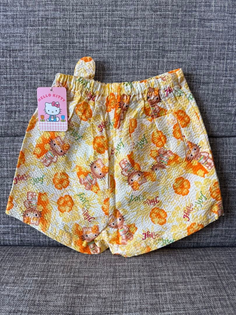タグ付　サンリオ　ハローキティ　日焼けキティ　ショートパンツ　キュロット　ギャル