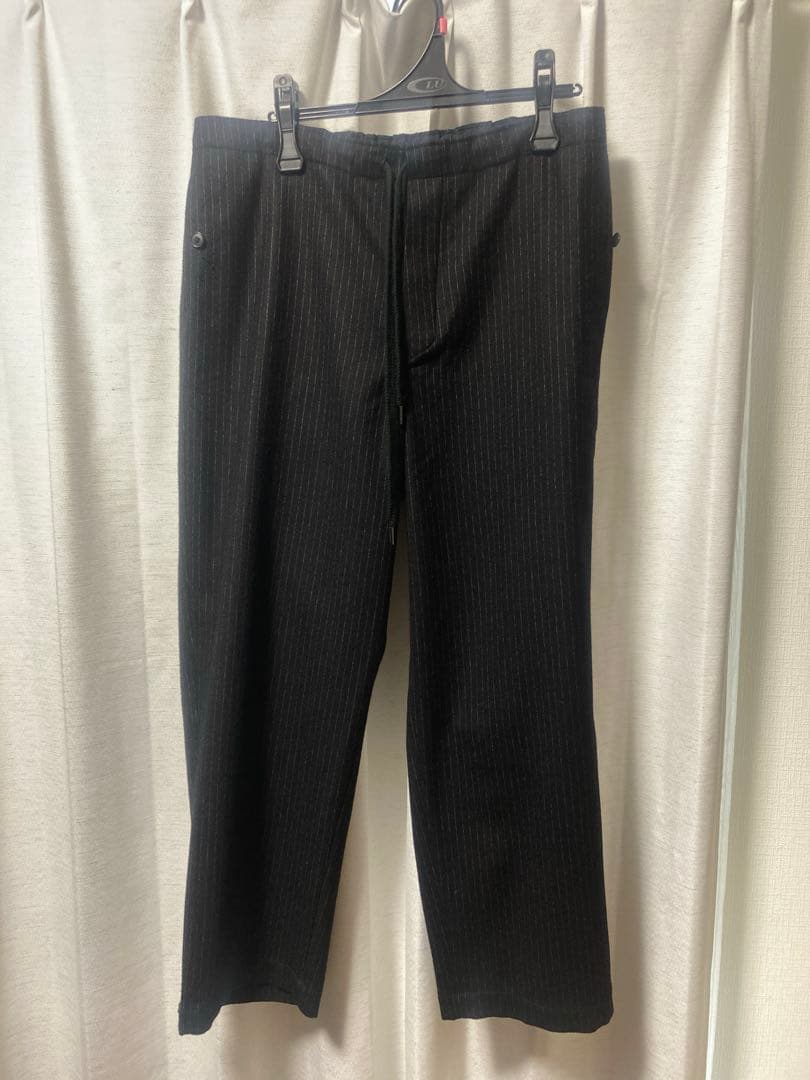 HEUGN 極美品　Glenn ウールピンストライプシャーリングオーバーパンツ