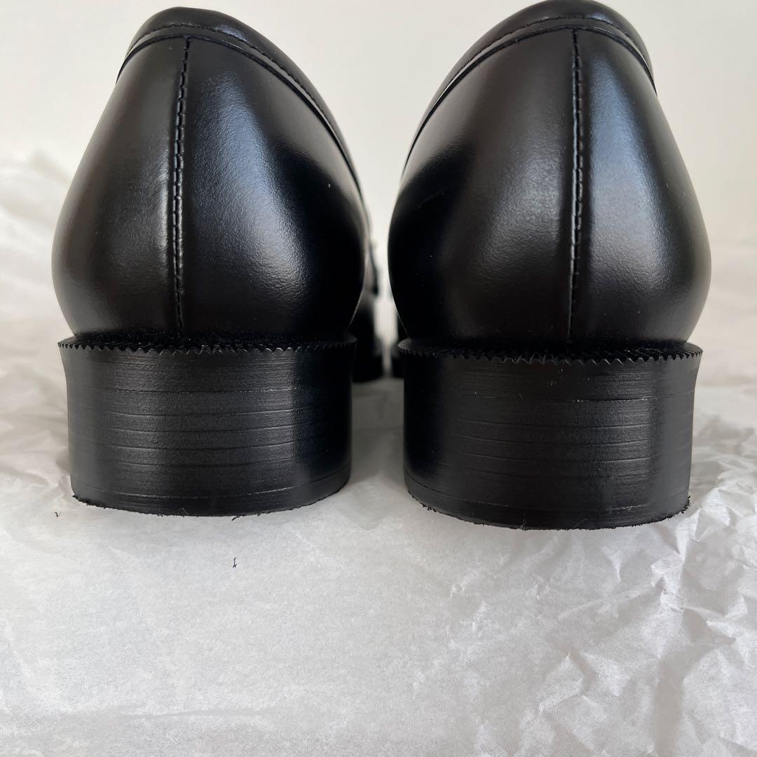 Diana ブラック ローファー メタルチェーン