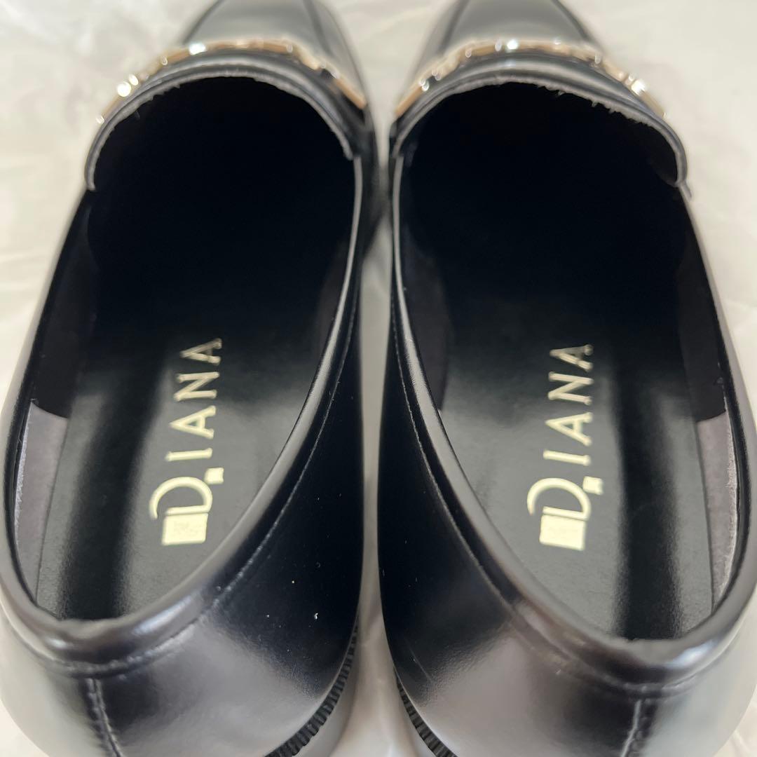 Diana ブラック ローファー メタルチェーン