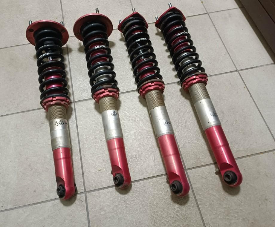 16アリスト17クラウンマジェスタTOMS車高調