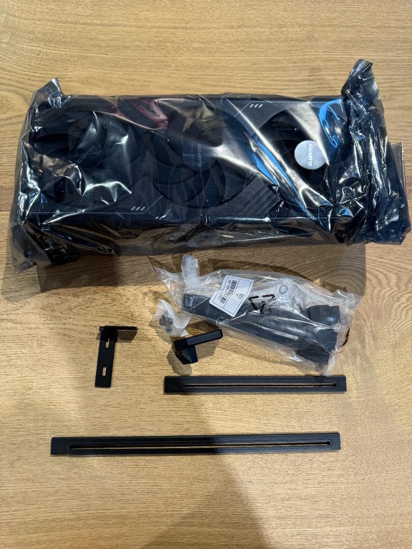 グラフィックボード・グラボ・ビデオカード NVIDIA RTX GIGABYTE 5090 WINDFORCE 32GB