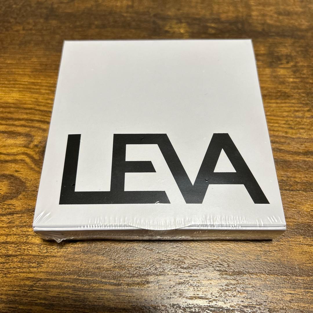 【LEVA】 レヴァ アイブロウ ナチュラルブラック 1ダース