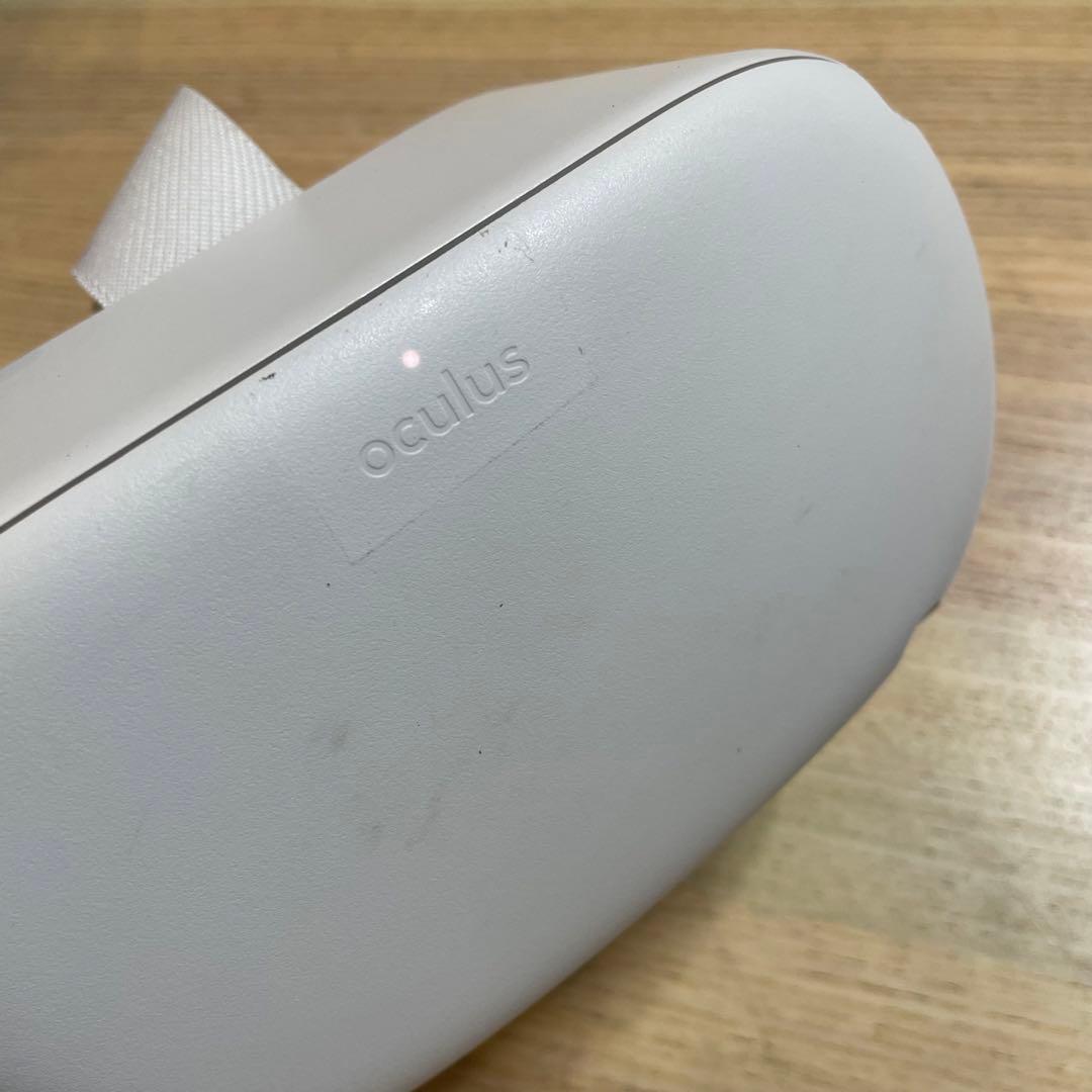  Quest 2 64GB オキュラス クエスト 　ホワイト