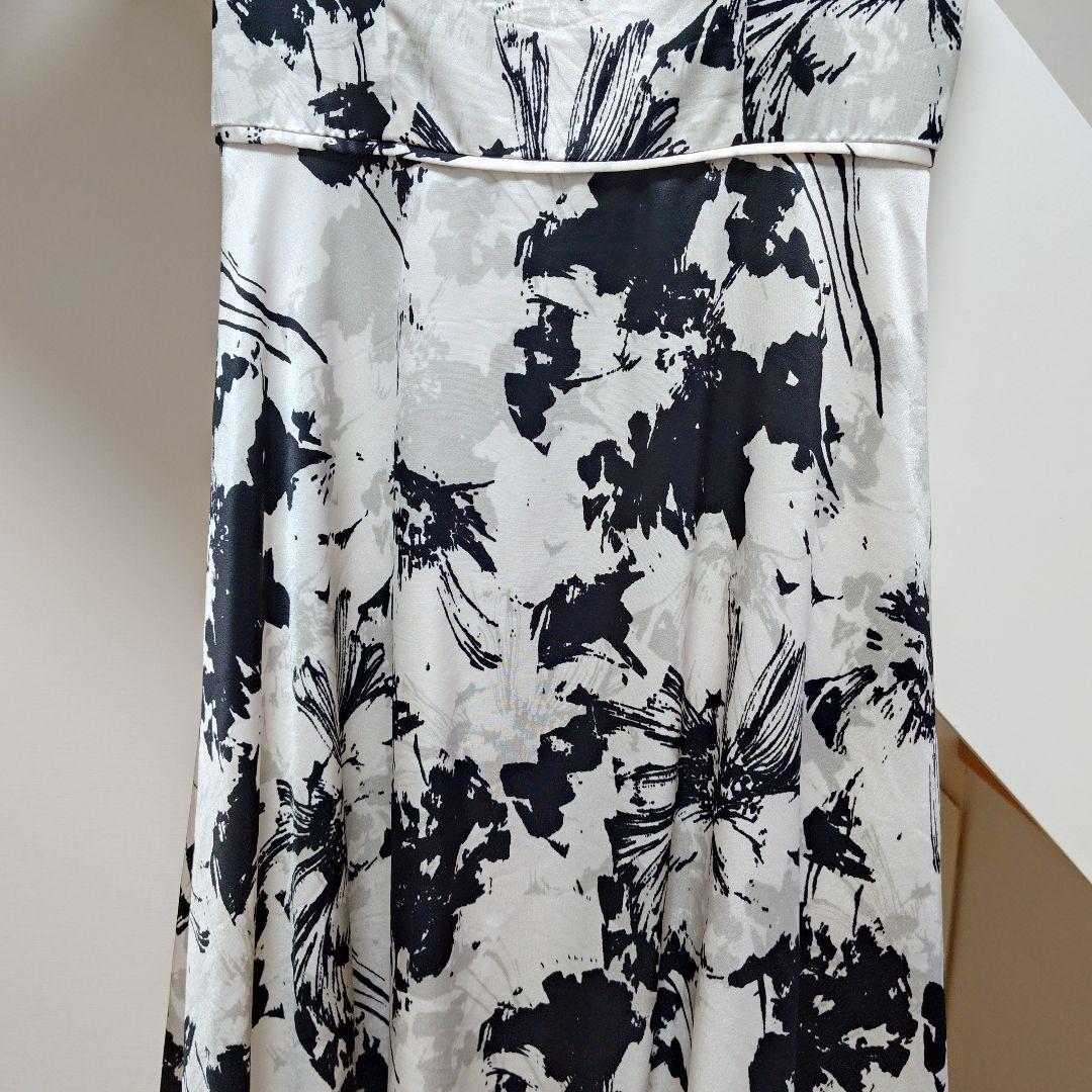 4 M 9号 エルケイ 銀座クチュール ブラック ホワイト ワンピース ドレス