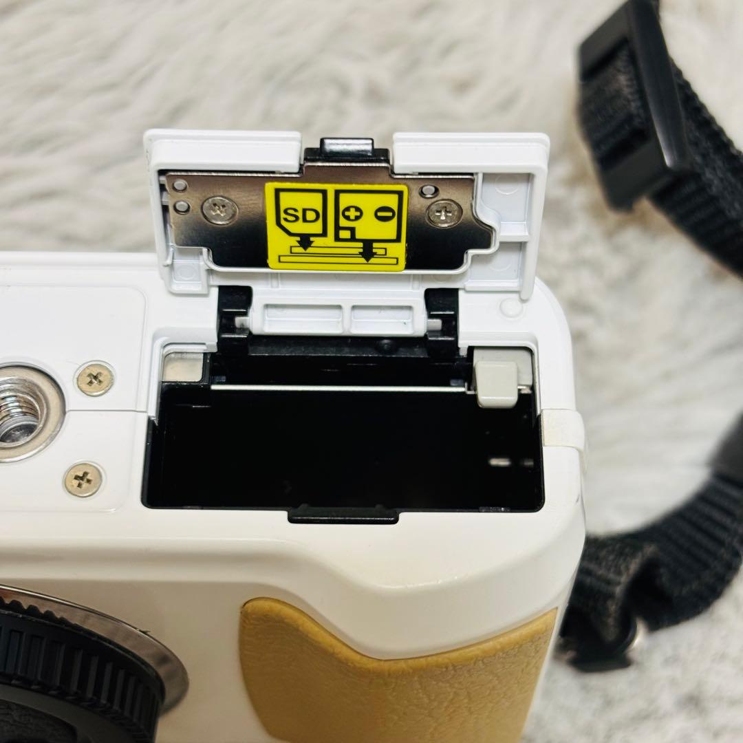 動作確認済⭐︎ OLYMPUS E-PL2 ミラーレスカメラ ホワイト オリンパス