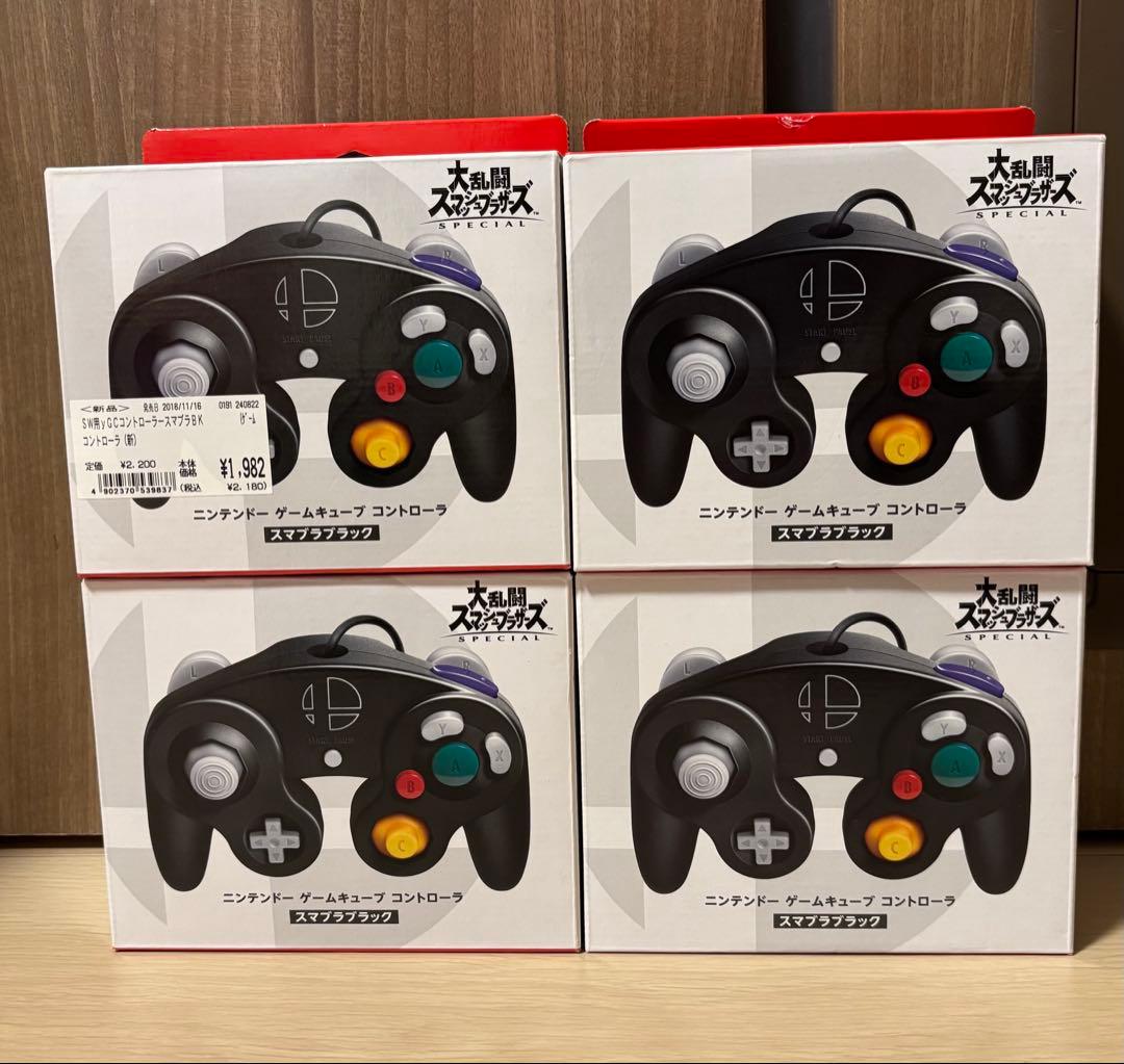 純正ニンテンドー　GCコントローラ スマブラブラック ４個セット