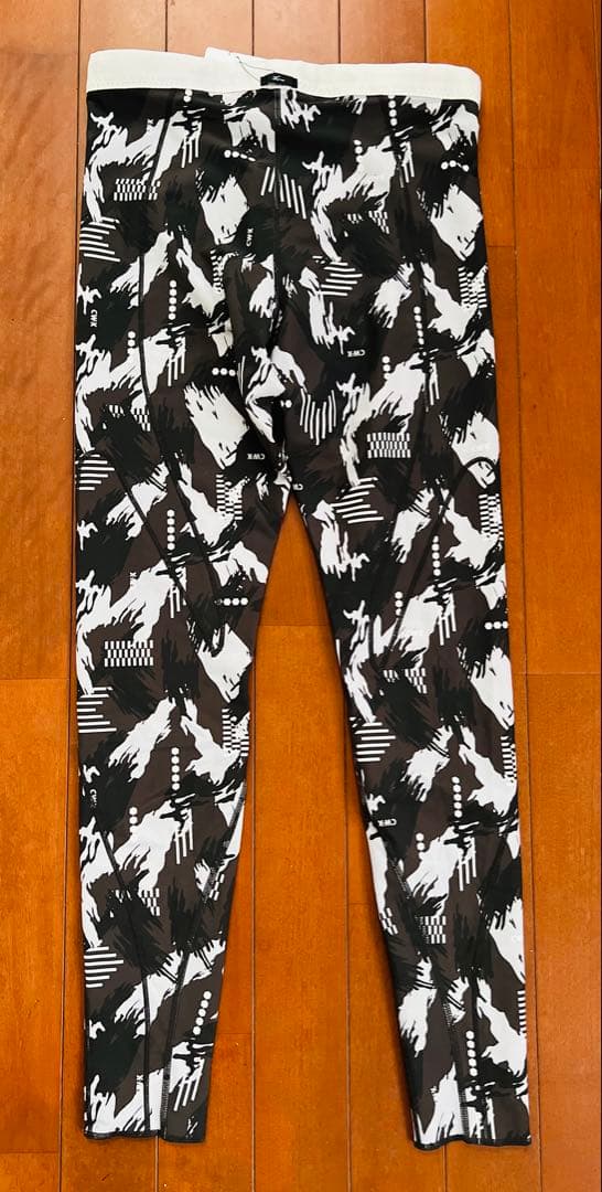 CW-X エキスパートモデル 股関節　膝サポート 迷彩柄 HXO419