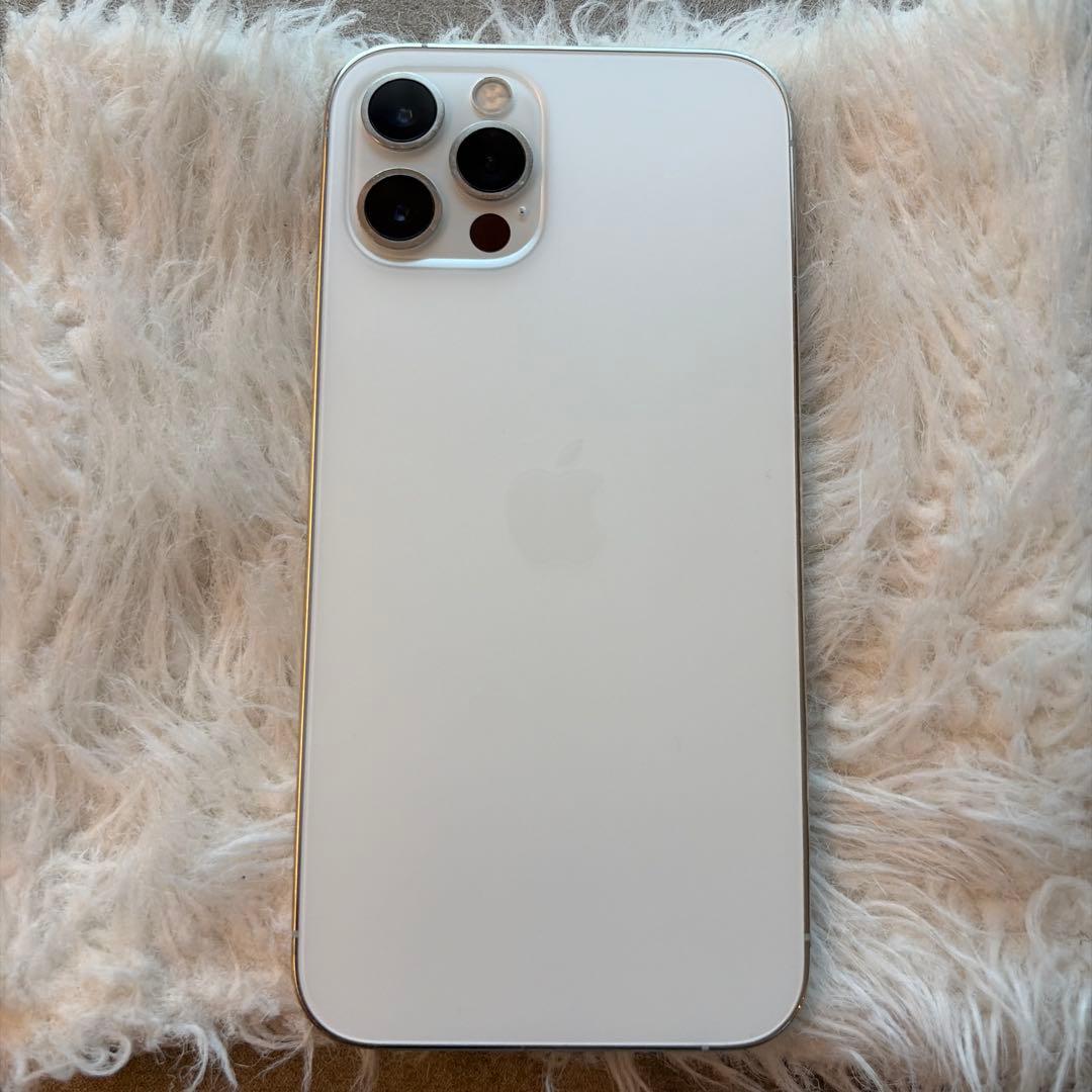 iPhone12pro シルバー　本体　128GB