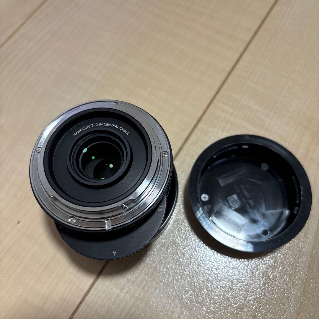 Lomogon 2.5/32 ロモゴン　アートレンズ