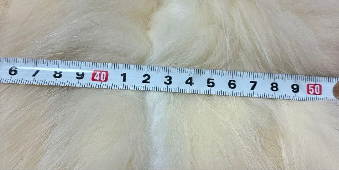 【美品】クリーム色の毛皮コート、毛皮　Elegance Fur ファーコート