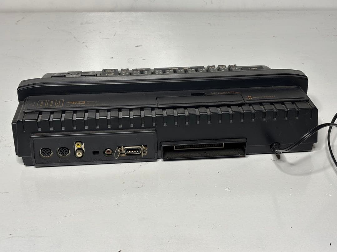 Panasonic製パーソナルコンピューターMSX2「FS-A1WX」 本体のみ