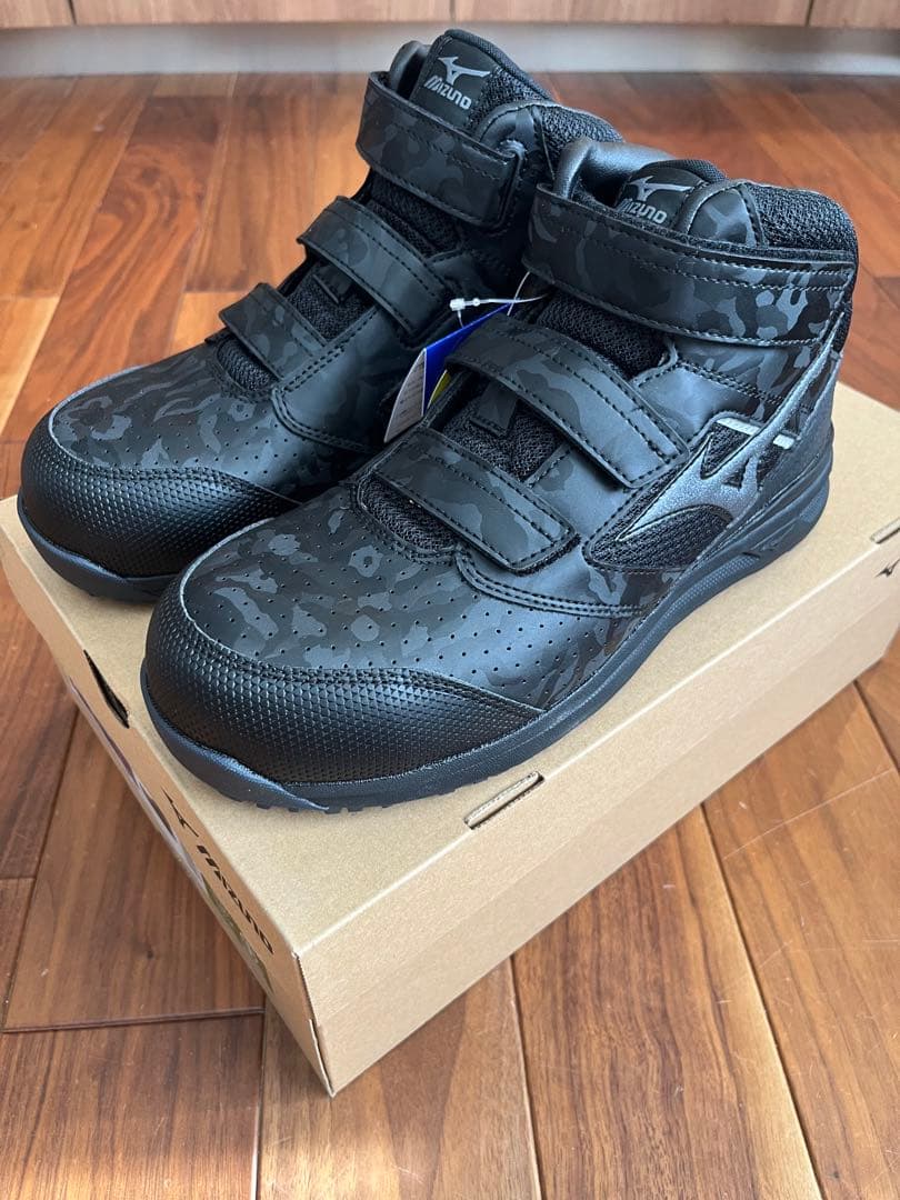 Mizuno ブラック迷彩ハイカット安全靴