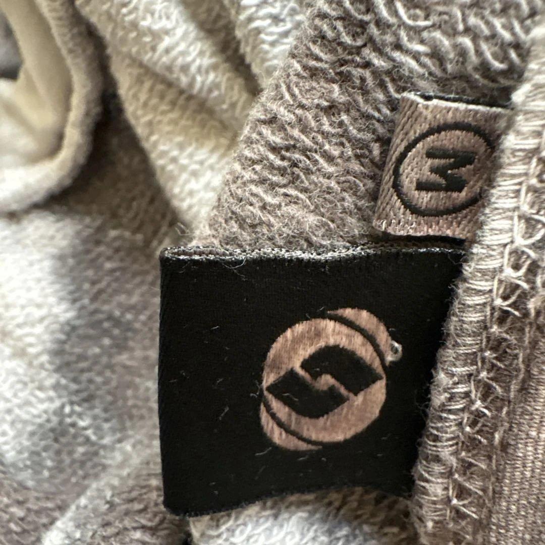 サルセーション　ウエア