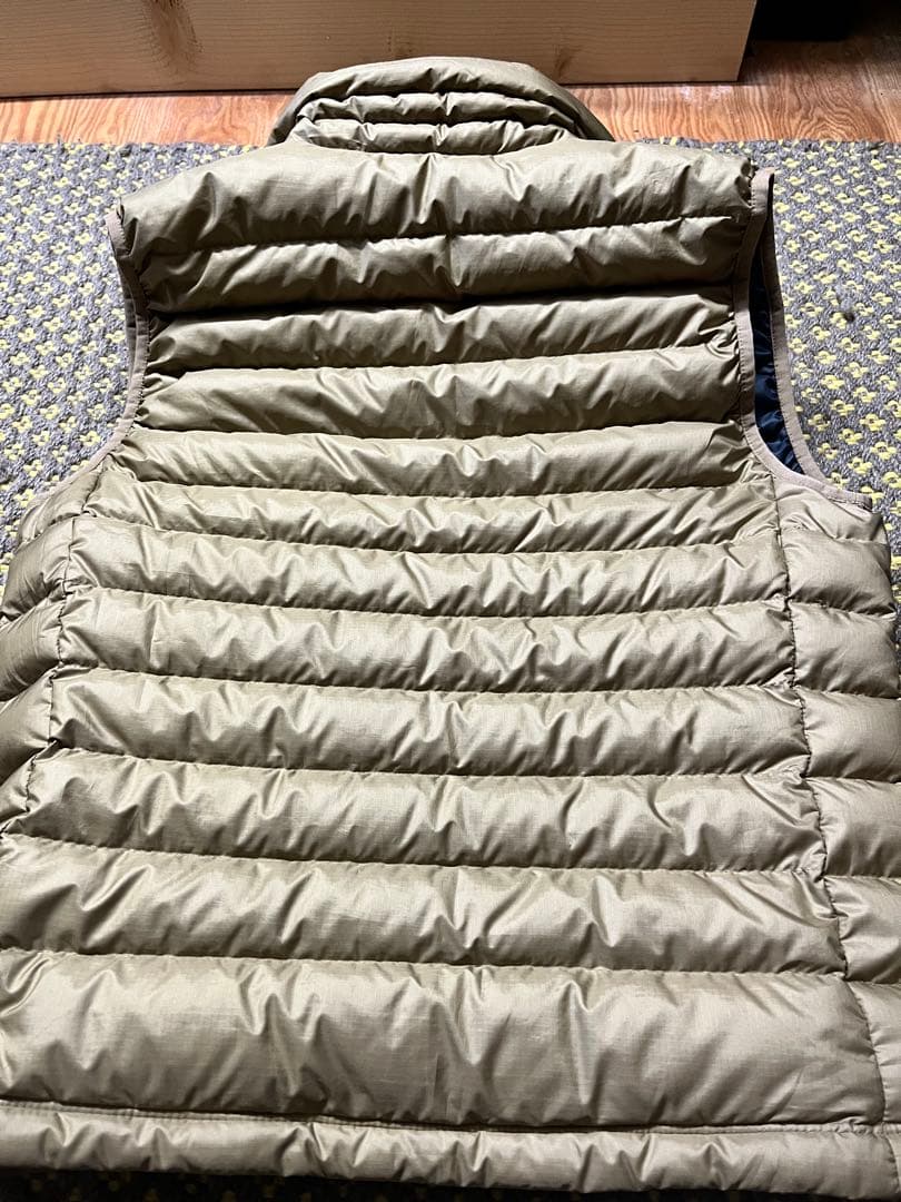 patagonia ダウンベスト S メンズ　パタゴニア