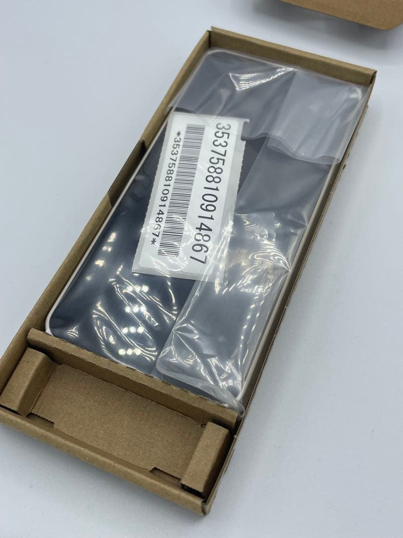 新品未使用 AQUOS wish3 ホワイト 充電器付き