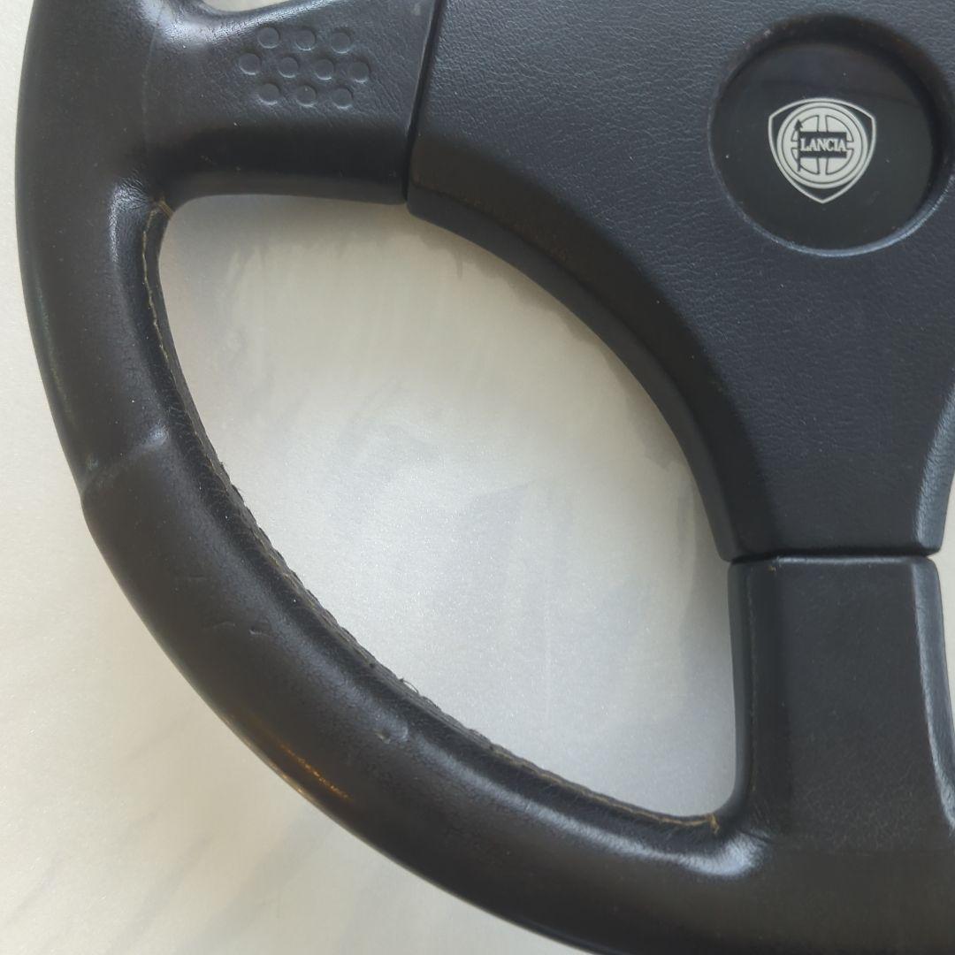 ランチアデルタHFインテグラーレ純正　モモステアリング
