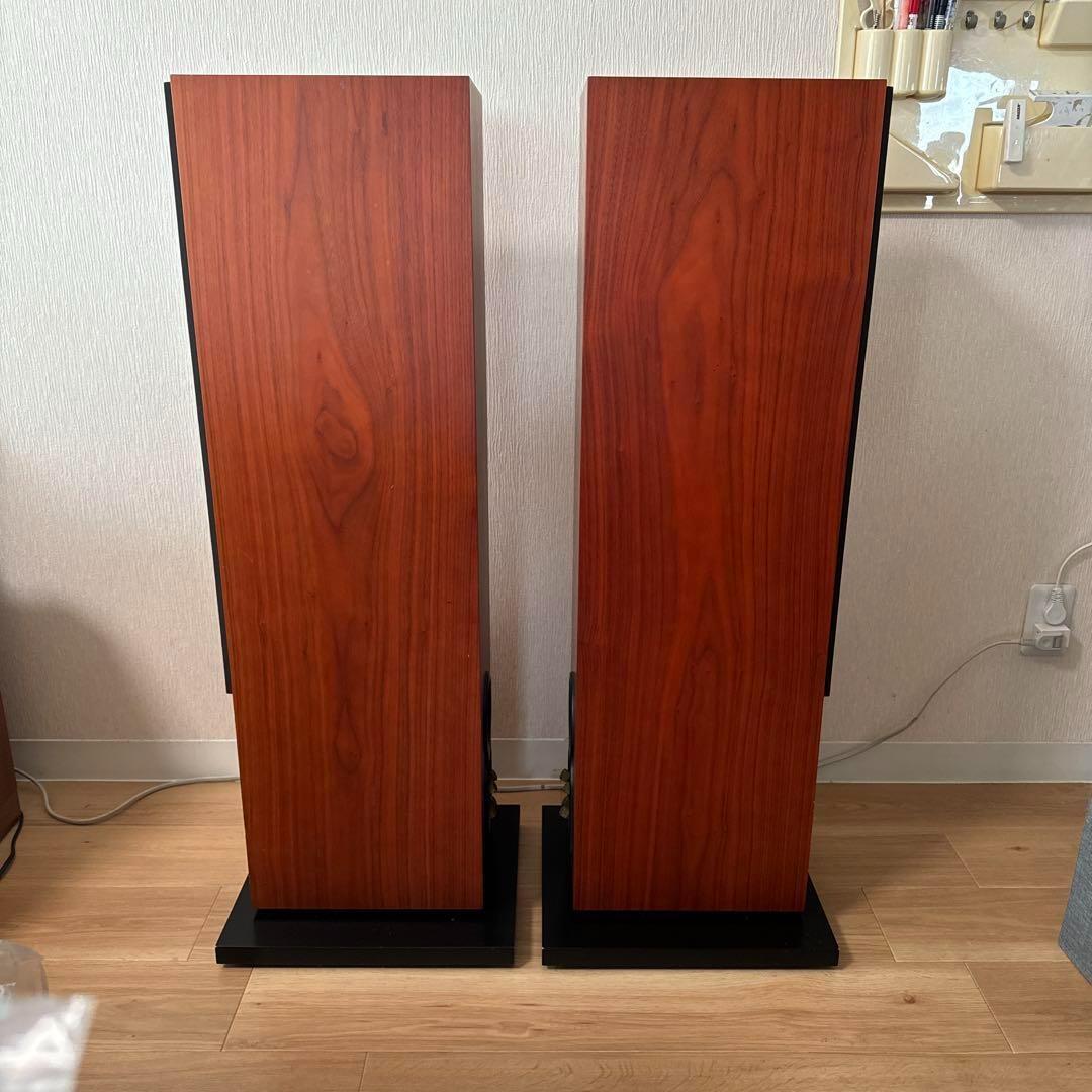 B&W CM9 トールボーイスピーカー ペア｜CMシリーズ最上位モデル