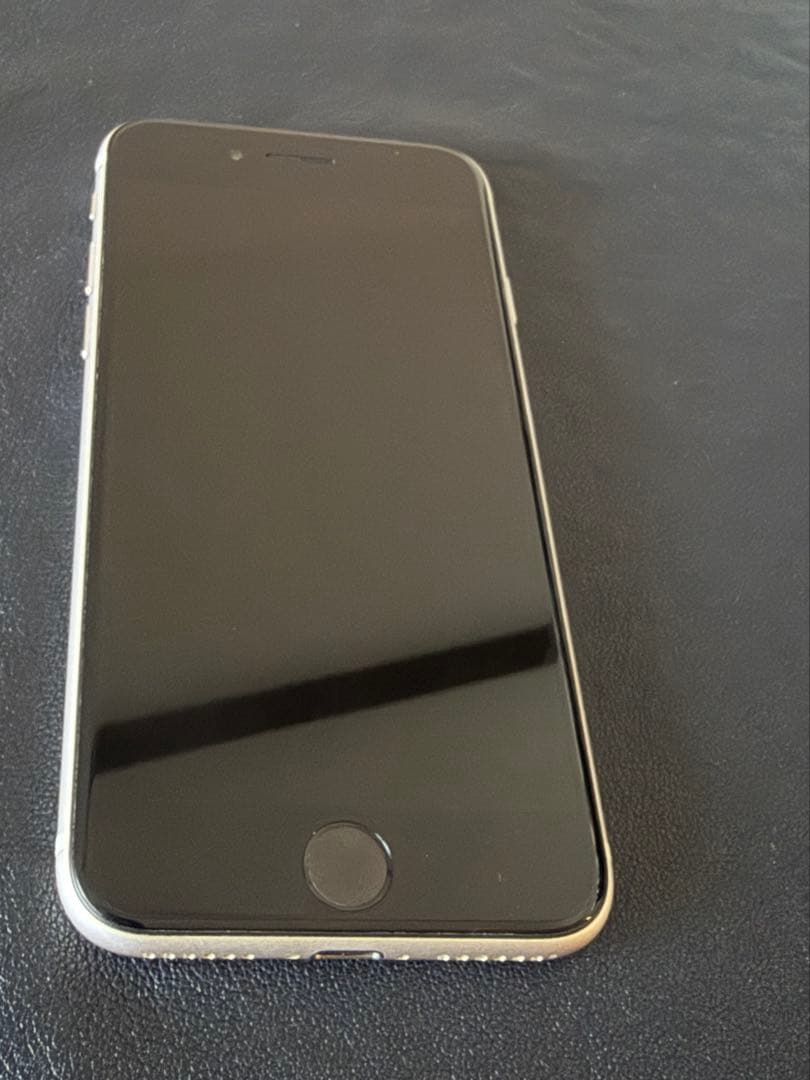 iPhone SE 3 (第3世代) 64gb ホワイト 美品