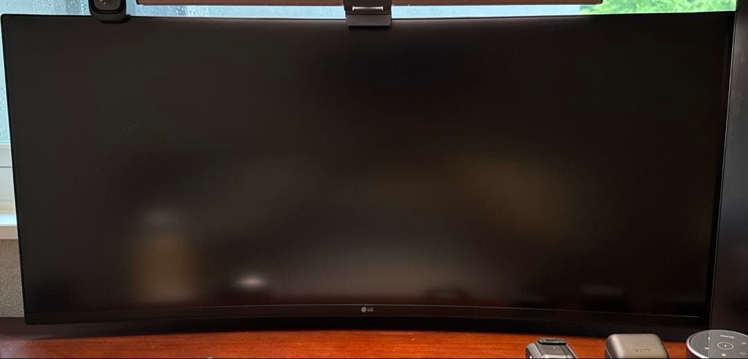 いるか LG ウルトラワイドモニター 34WR55QC-B / 34インチ