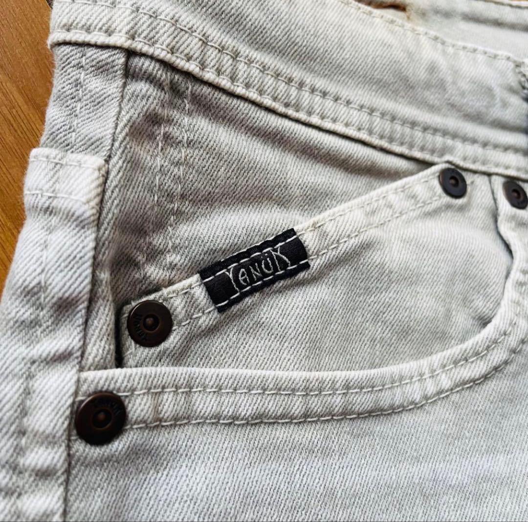 ヤヌーク PHILIP II テーパード デニム グレー 31インチ