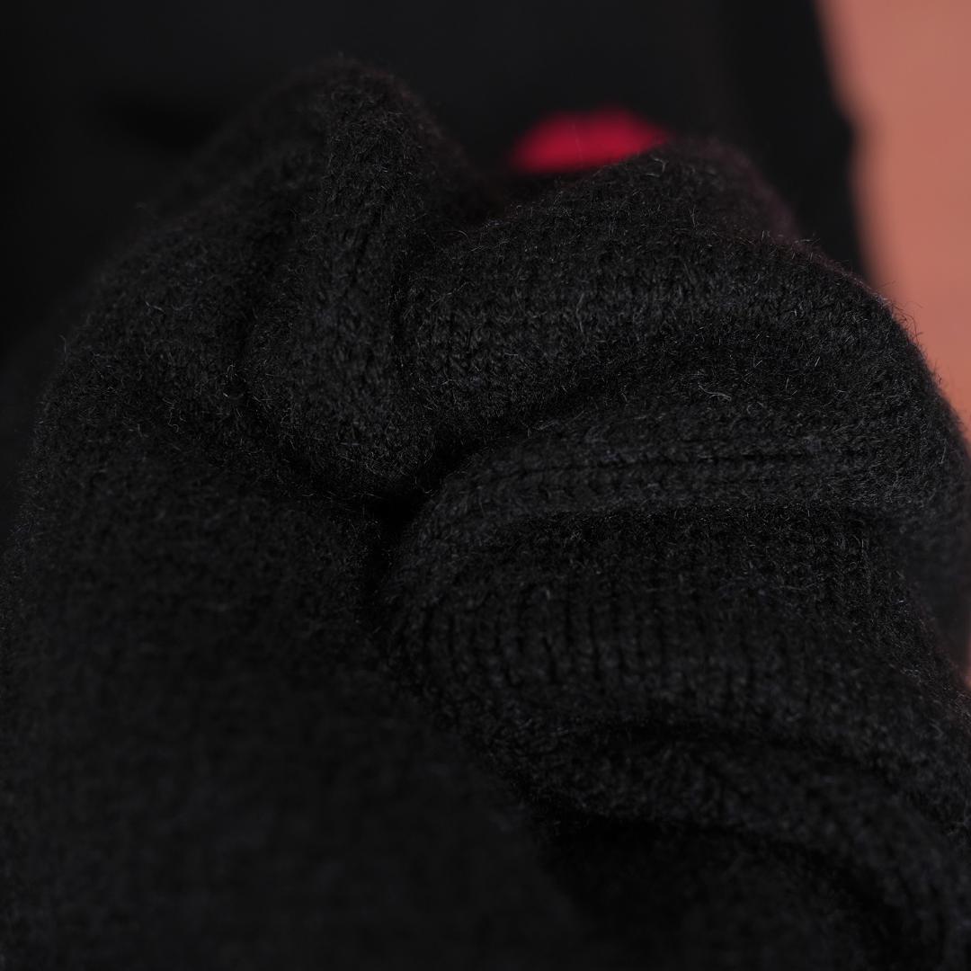 【タグ付き】AMI PARIS ハート刺繍 セーター 男女兼用 秋冬ニット