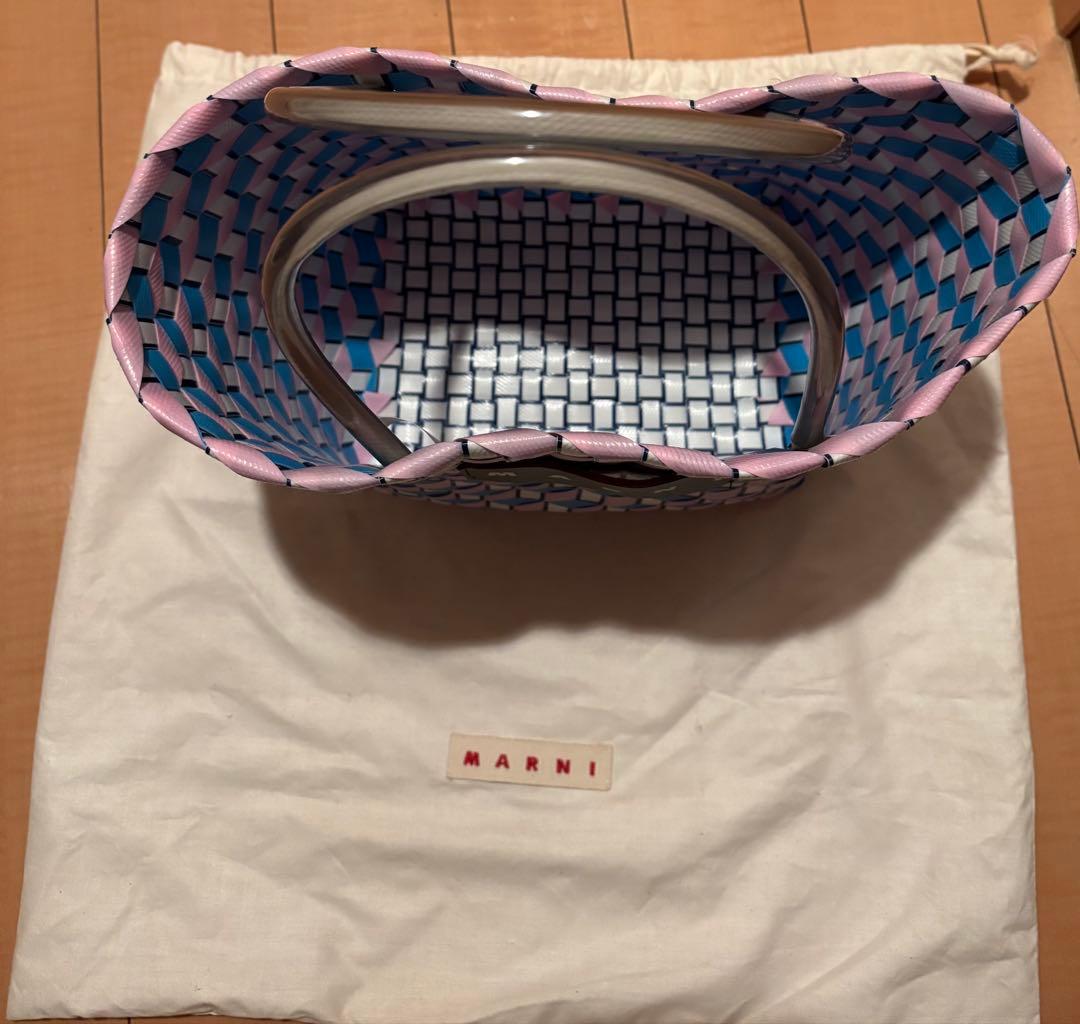 MARNI 立体キューブ模様 かごバッグ