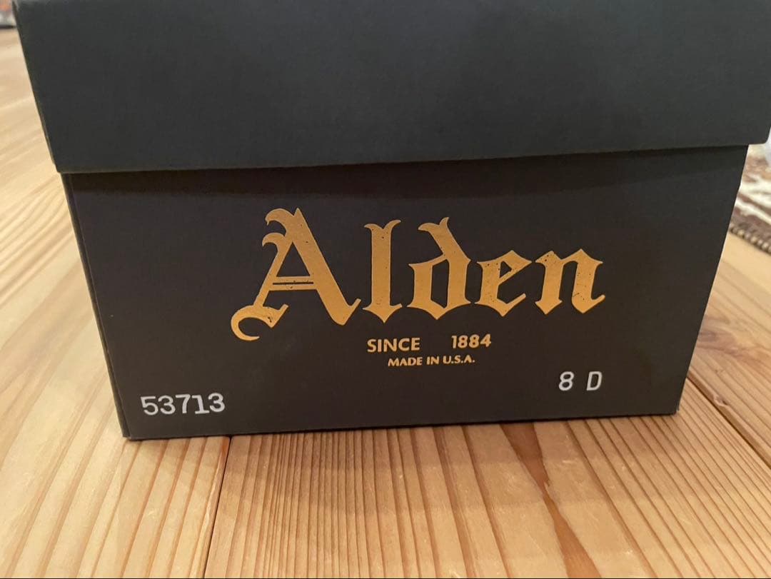 Alden × MARGARETHOWELL 8 ブラウン