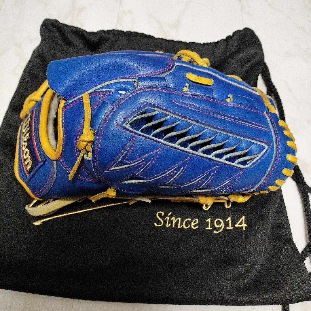 Wilson 硬式投手用グラブ