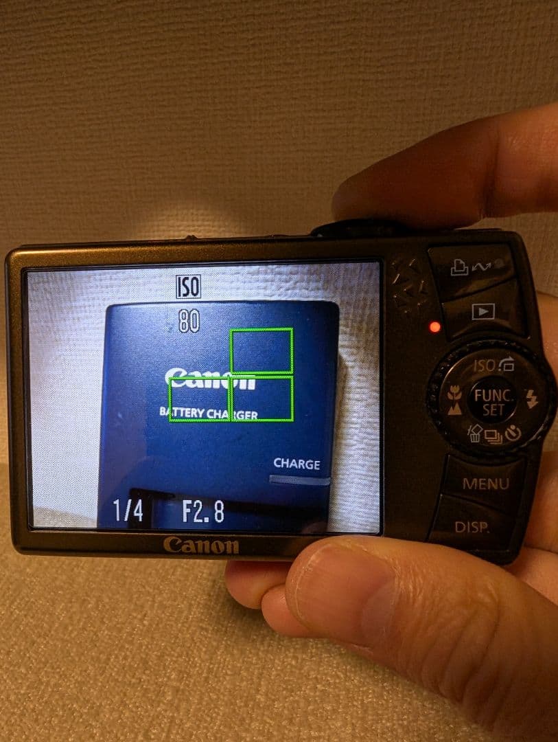 【美品】IXYDIGITAL920IS ゴールド　Canonデジタルカメラ