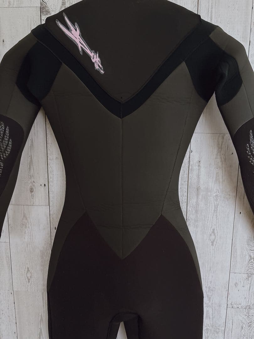 DOVE ダブ セミドライ 5×3mm レディース ML〜L相当 オーダー品