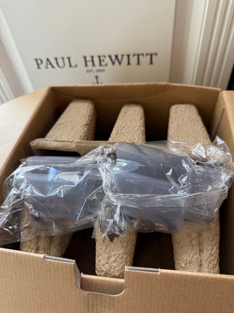 アイリスオーヤマ ふとん乾燥機 カラリエ FK-WH1-CDBM