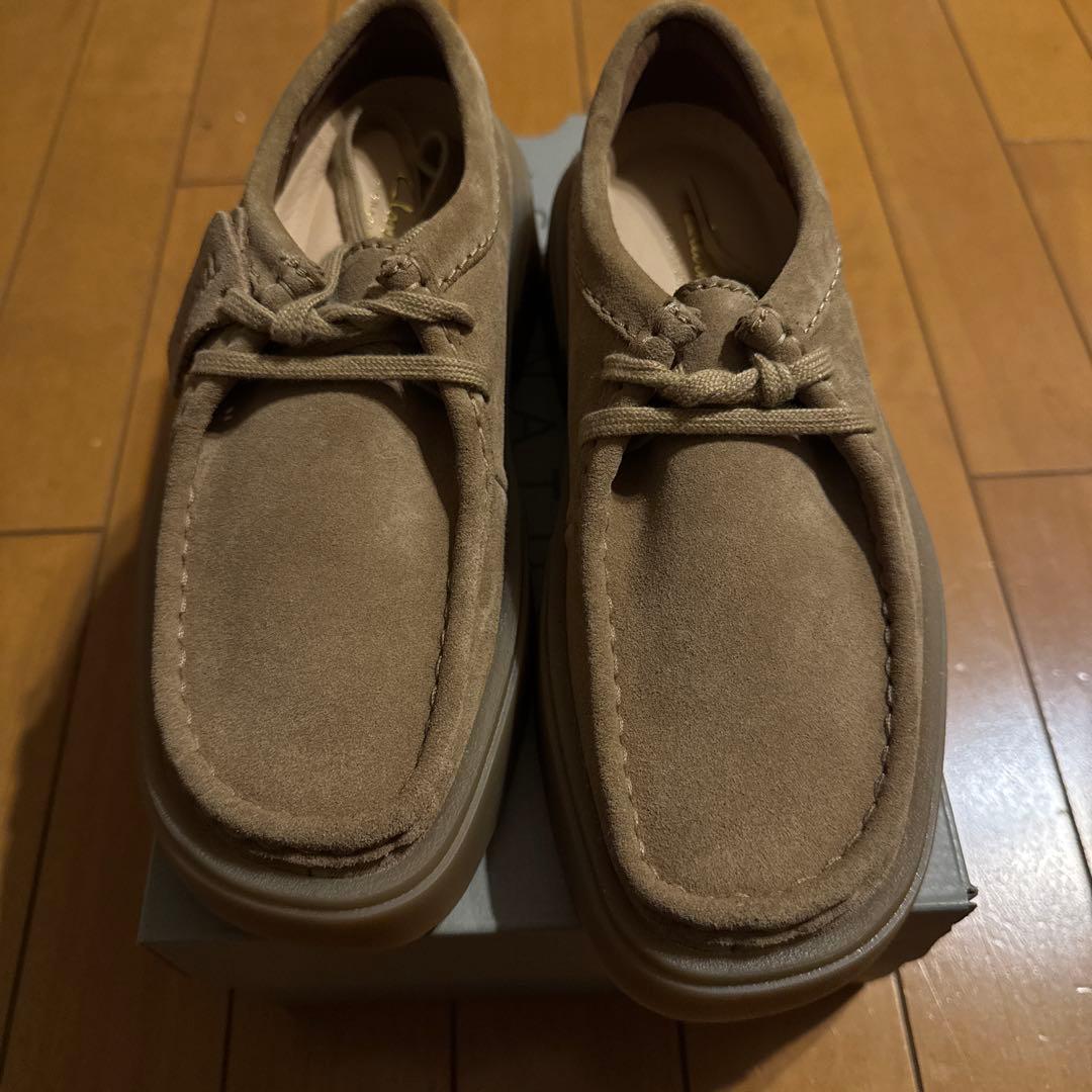 クラークス レディース ワラビー トービュー ダークサンド スエード23.5cm