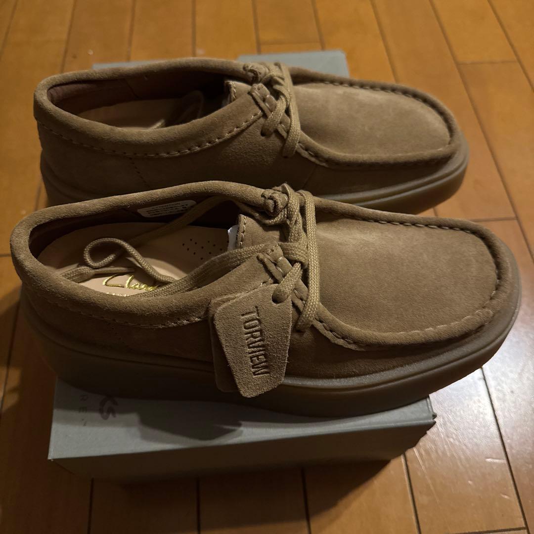 クラークス レディース ワラビー トービュー ダークサンド スエード23.5cm