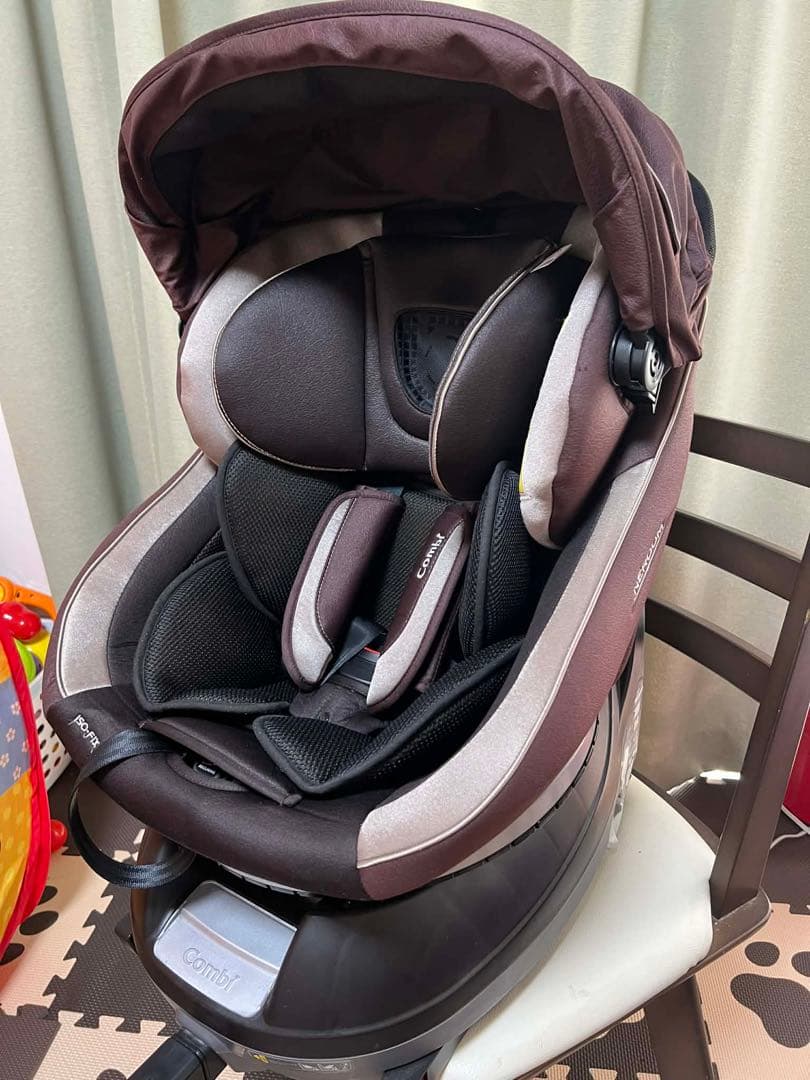 チャイルドシート コンビ ネルーム ISOFIX エッグショック NF-700