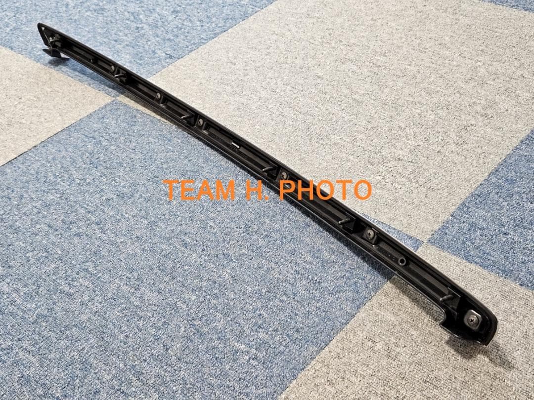 新品　210系 後期 クラウンアスリート　純正 ボンネットフードモール　メッキ